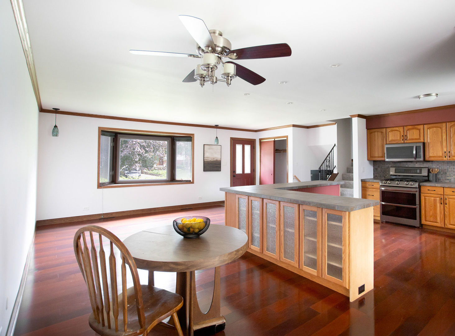 5th image of 936 Estes St, Gurnee, IL 60031 | MLS# 12727015