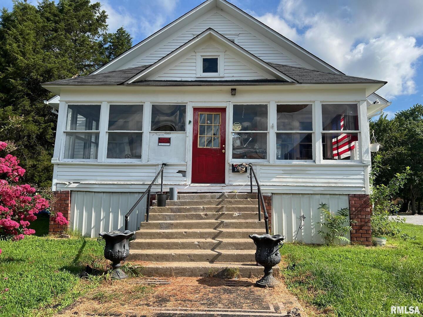 2nd image of 503 E Poplar St, West Frankfort, IL 62896 | MLS# 12727061