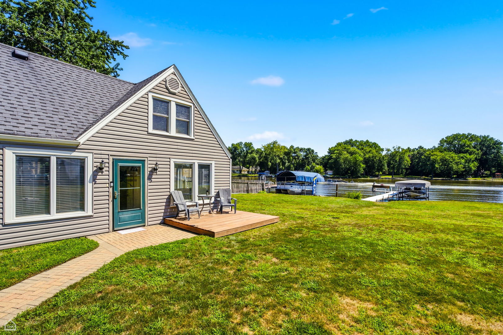 image of 4400 Riverside Dr, Crystal Lake, IL 60014 | MLS# 12727306