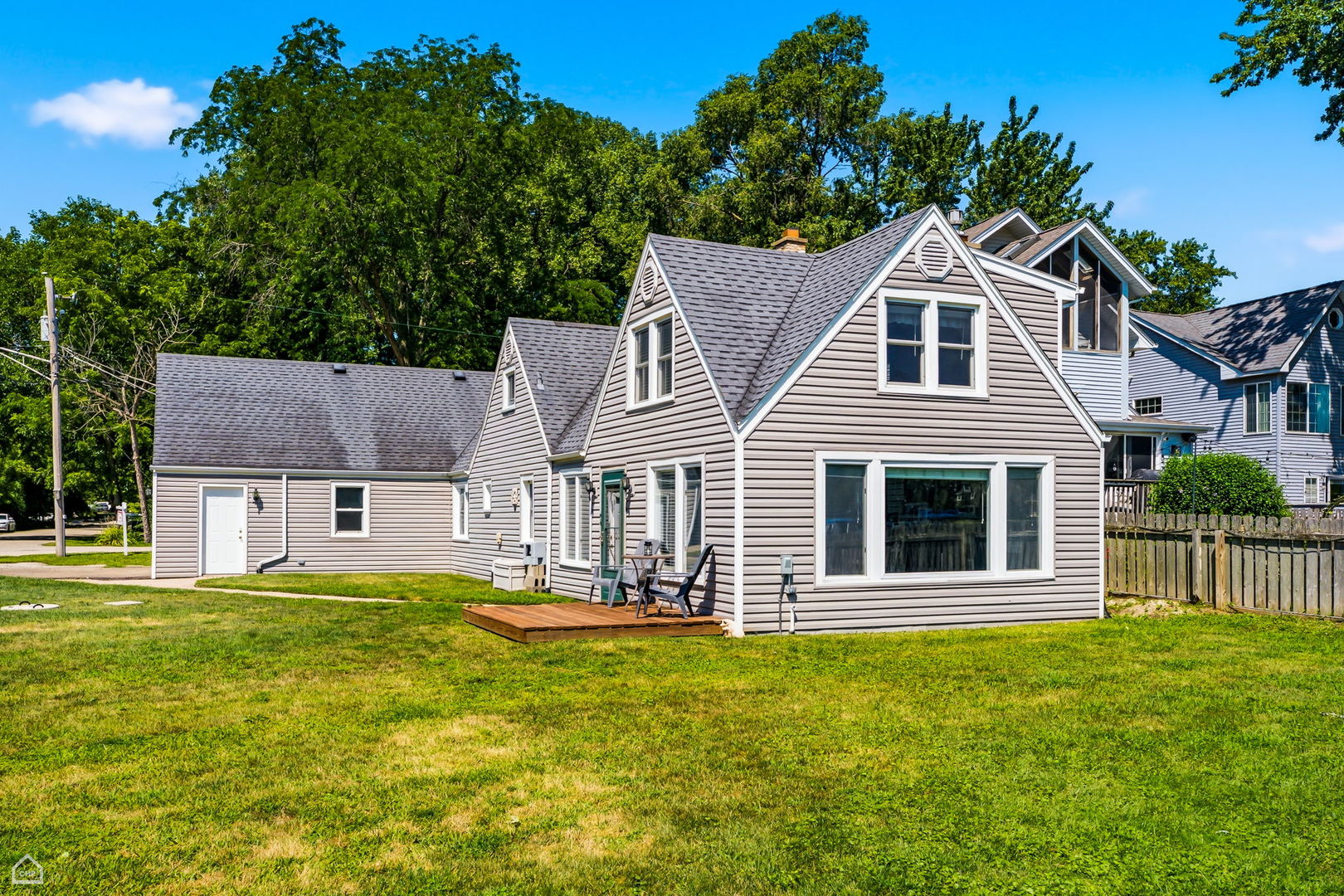 image of 4400 Riverside Dr, Crystal Lake, IL 60014 | MLS# 12727306