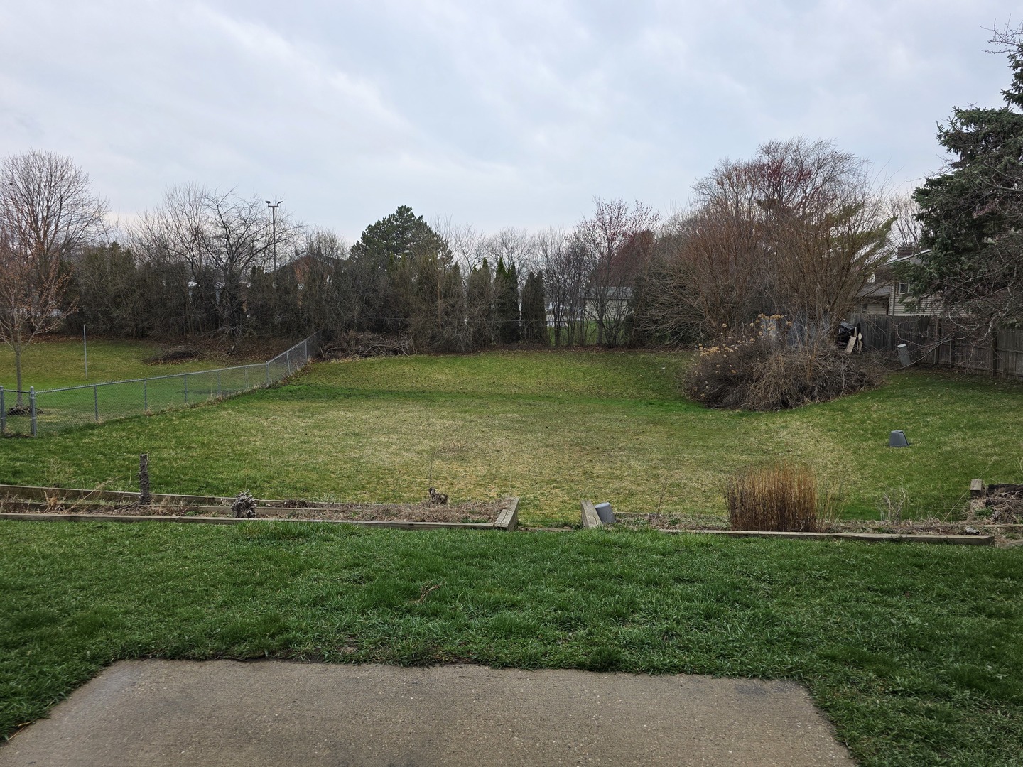 37th image of 430 Gillings Dr, Gurnee, IL 60031 | MLS# 12727393