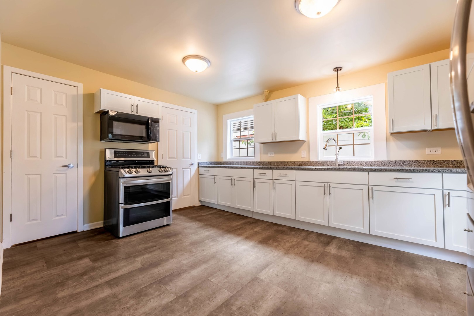 5th image of 14802 Oak St, Dolton, IL 60419 | MLS# 12727569