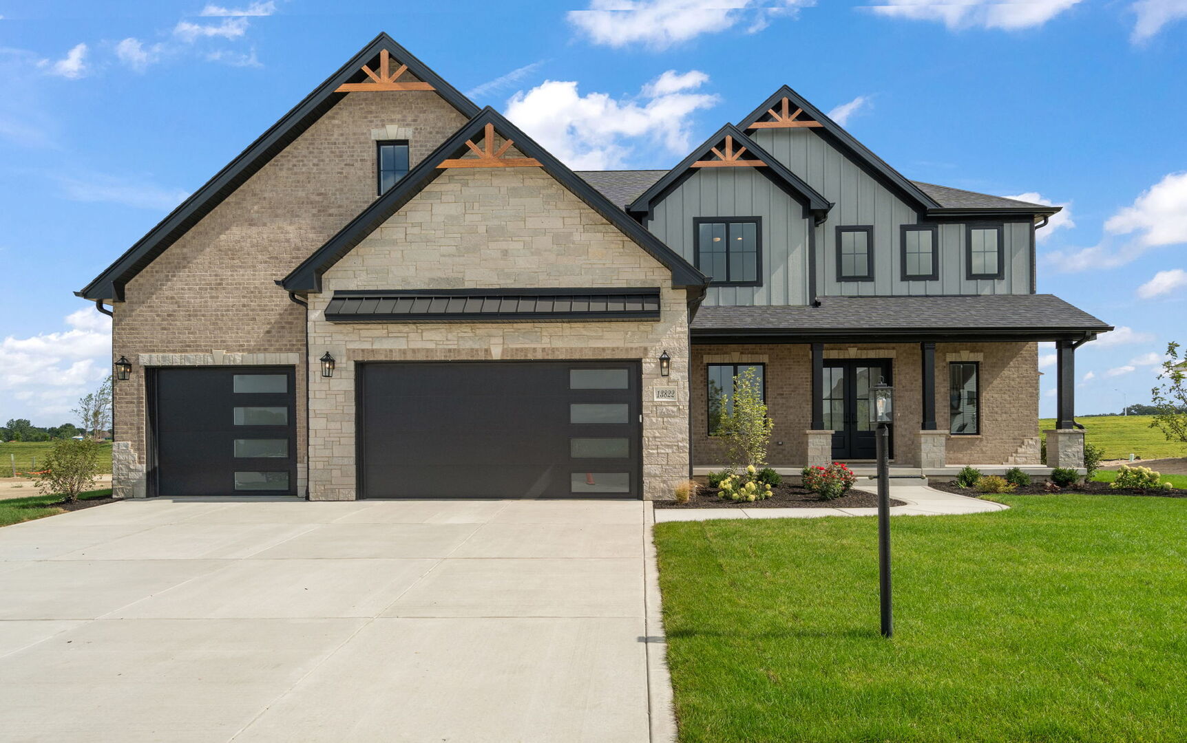 2nd image of 13822 Waterleaf Dr, St. John, IN 46373 | MLS# 12727572