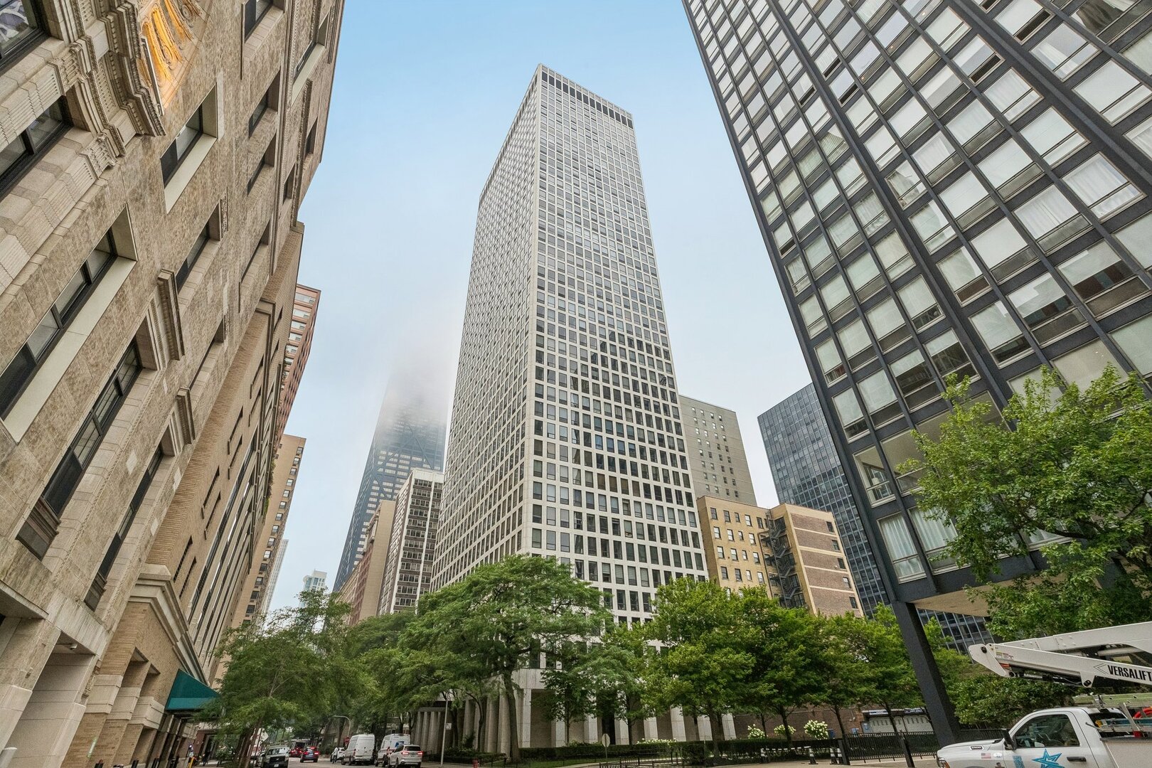 1st image of 260 E Chestnut St #2505, Chicago, IL 60611 | MLS# 12727721