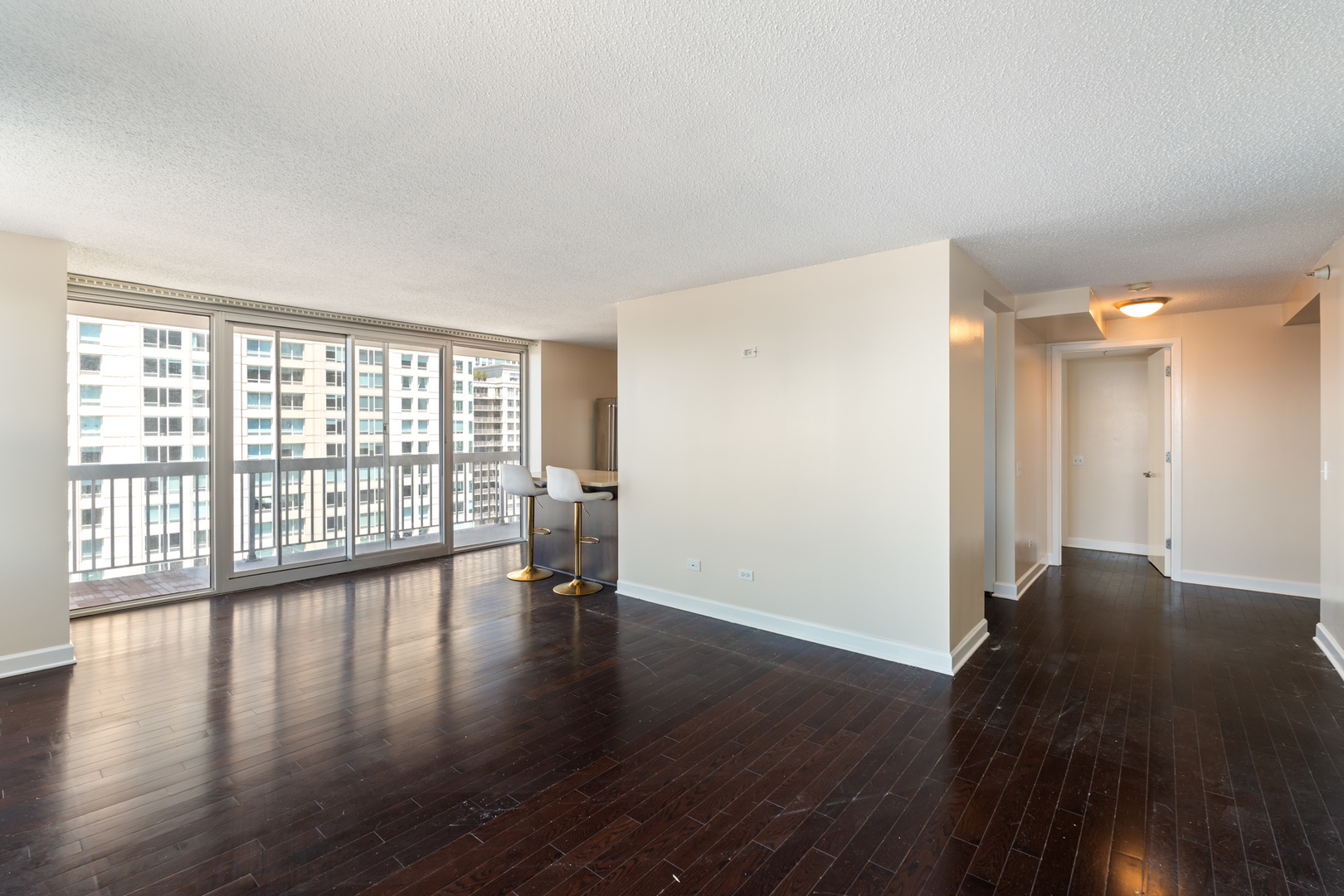 2nd image of 545 N Dearborn St #2301, Chicago, IL 60654 | MLS# 12727773