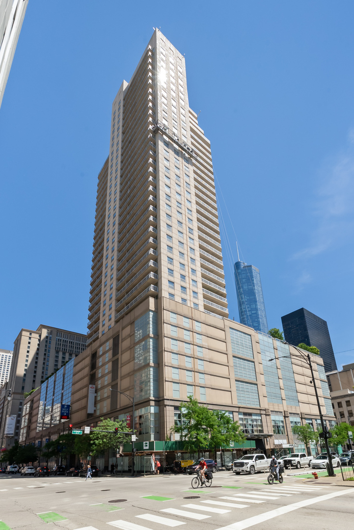 1st image of 545 N Dearborn St #2301, Chicago, IL 60654 | MLS# 12727773
