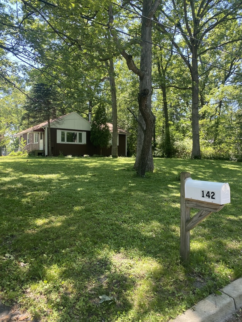 1st image of 142 School St, Wood Dale, IL 60191 | MLS# 12727798