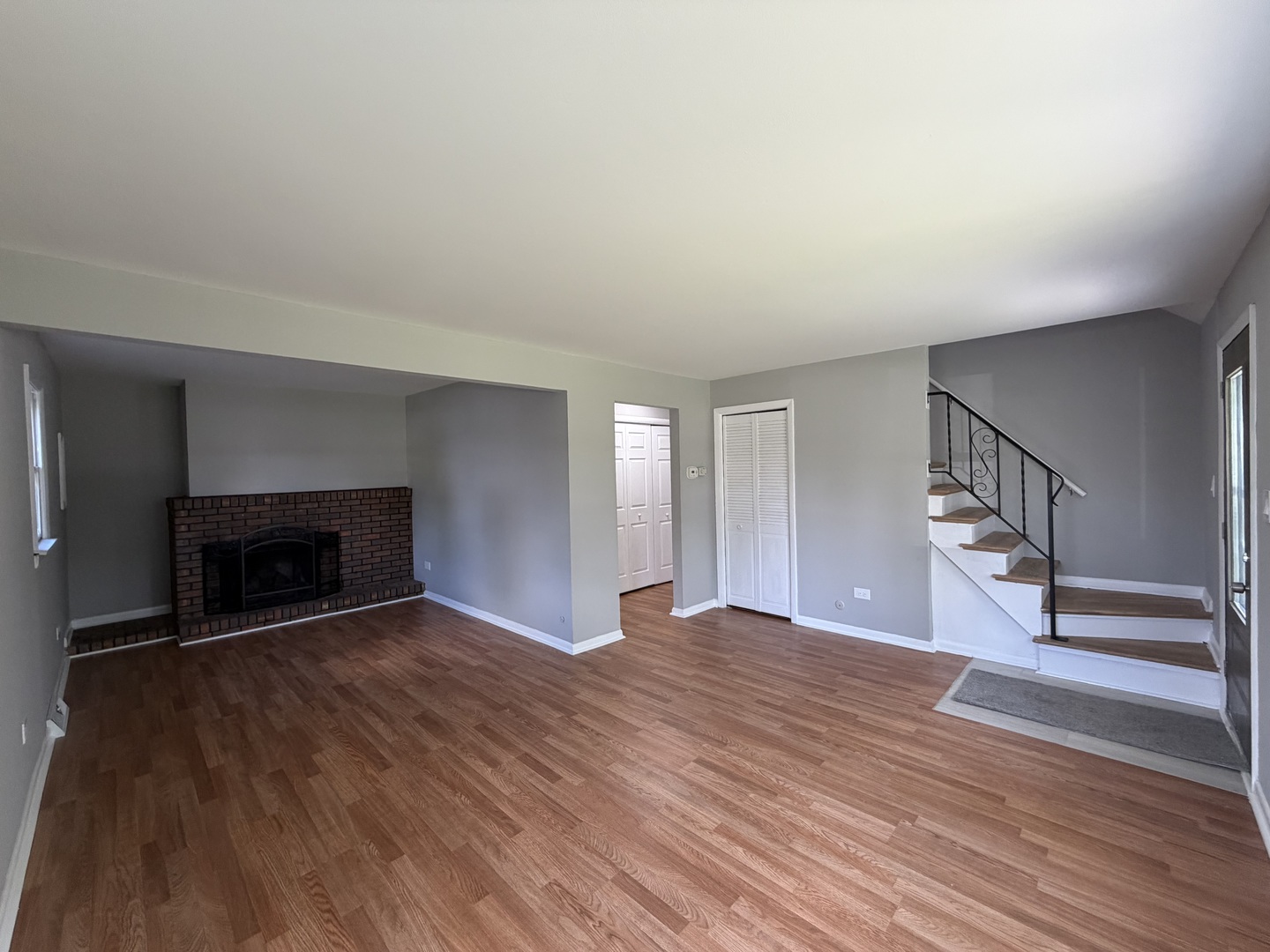 5th image of 321 Janet Ave, Darien, IL 60561 | MLS# 12727816