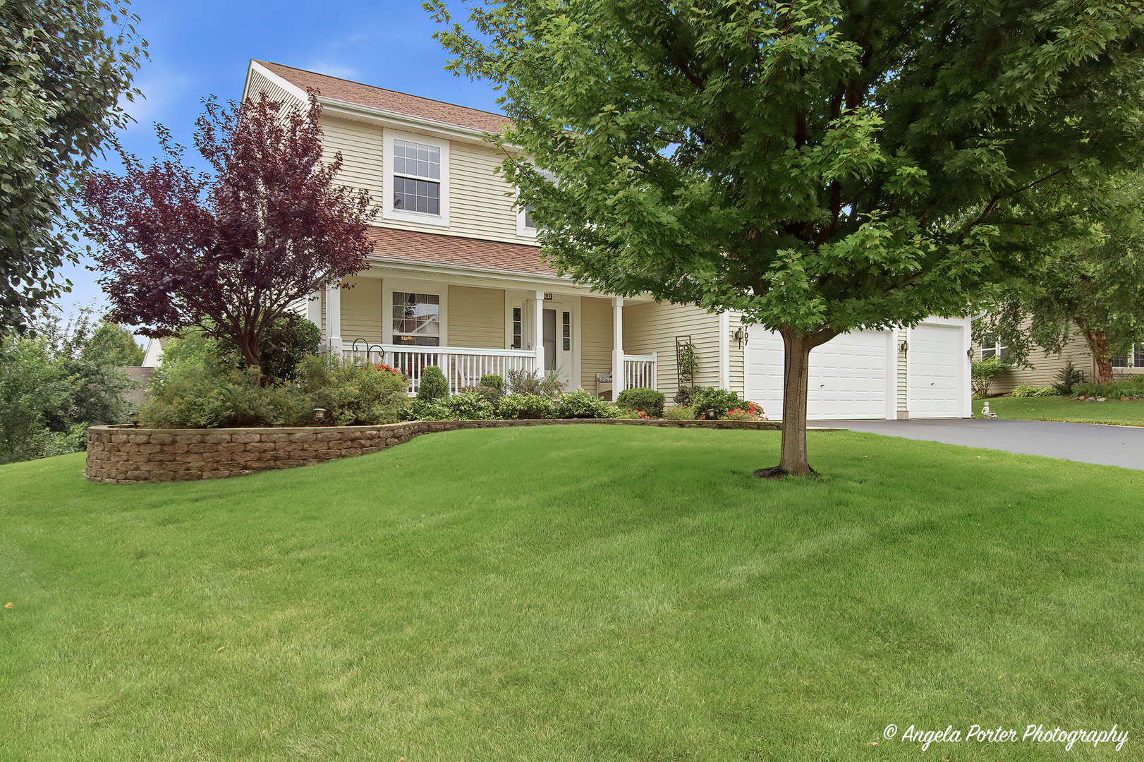 2nd image of 4707 Joyce Ln, Mc Henry, IL 60050 | MLS# 12727892