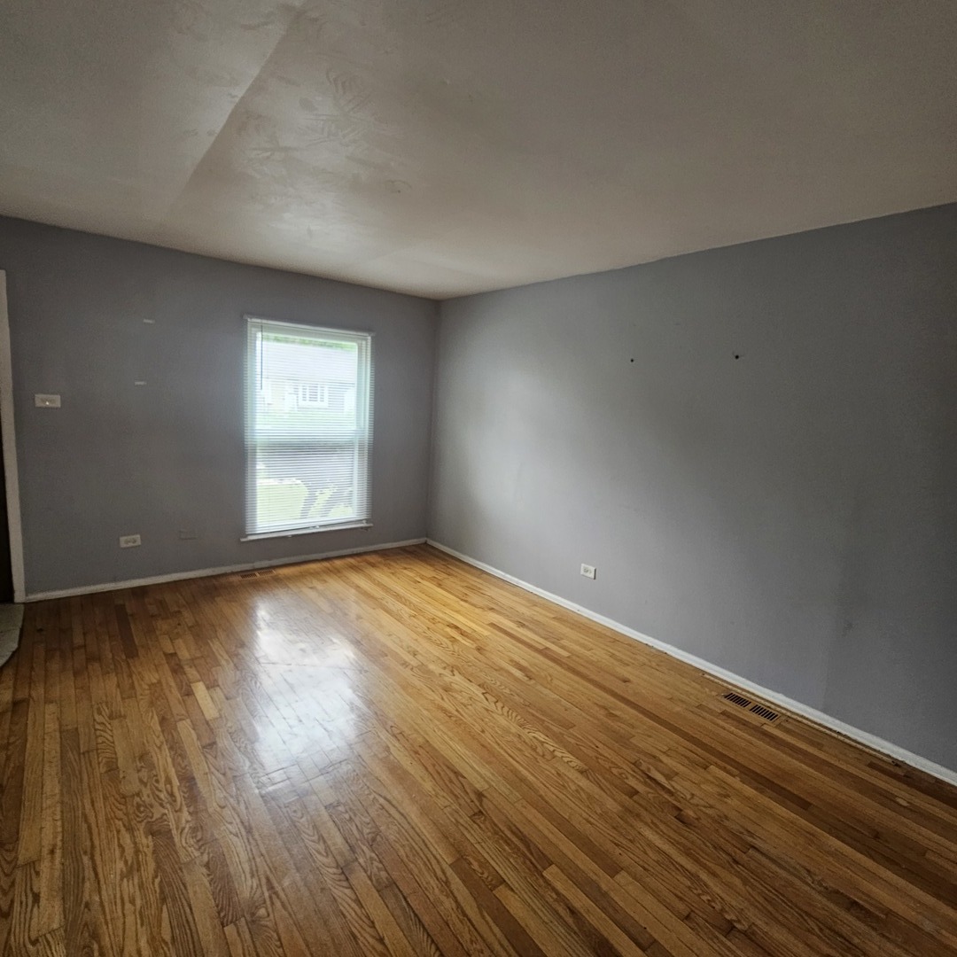 2nd image of 22148 E Churchill Dr, Richton Park, IL 60471 | MLS# 12727983