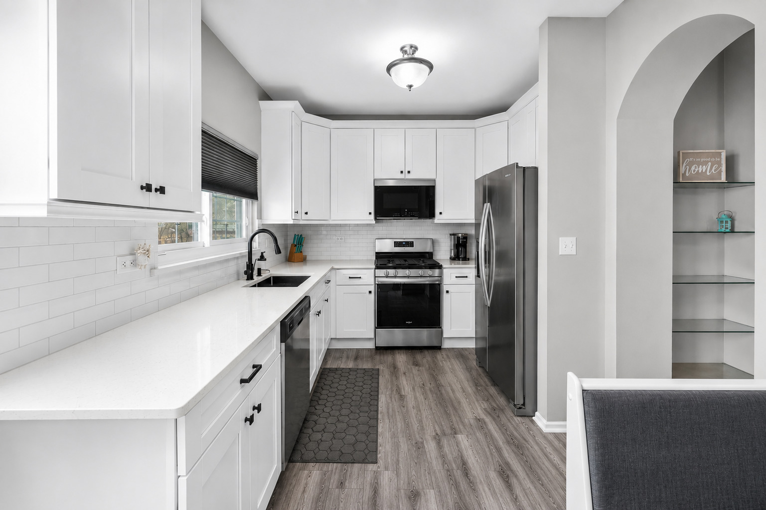 2nd image of 2430 Courtyard Cir #5, Aurora, IL 60506 | MLS# 12728106