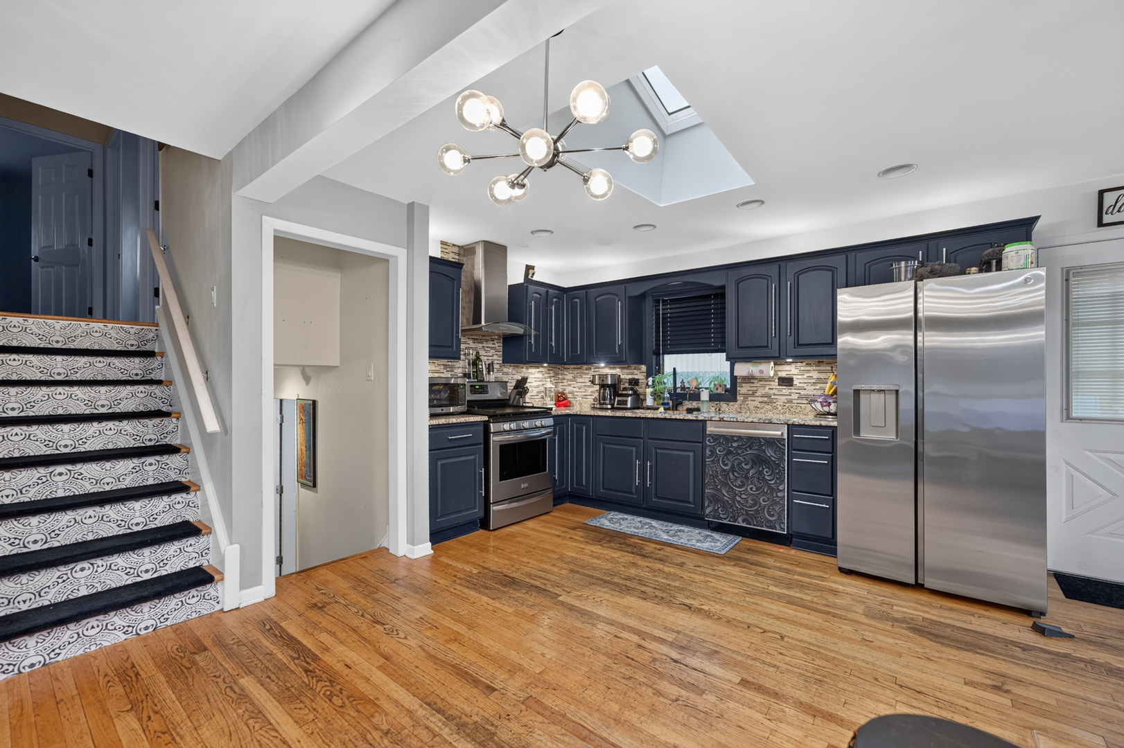 3rd image of 13616 Lavergne Ave, Crestwood, IL 60418 | MLS# 12728151