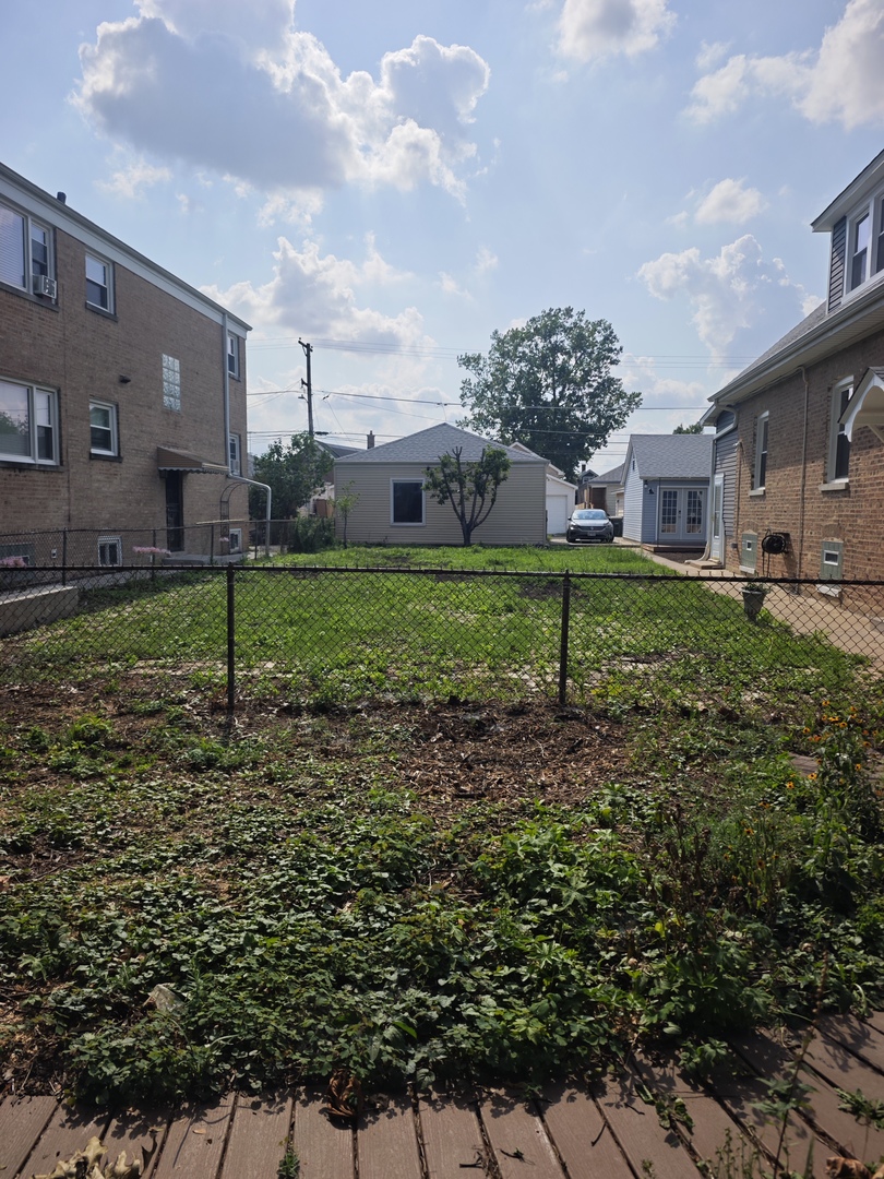 2nd image of 2922 N 75th Ct, Elmwood Park, IL 60707 | MLS# 12728231