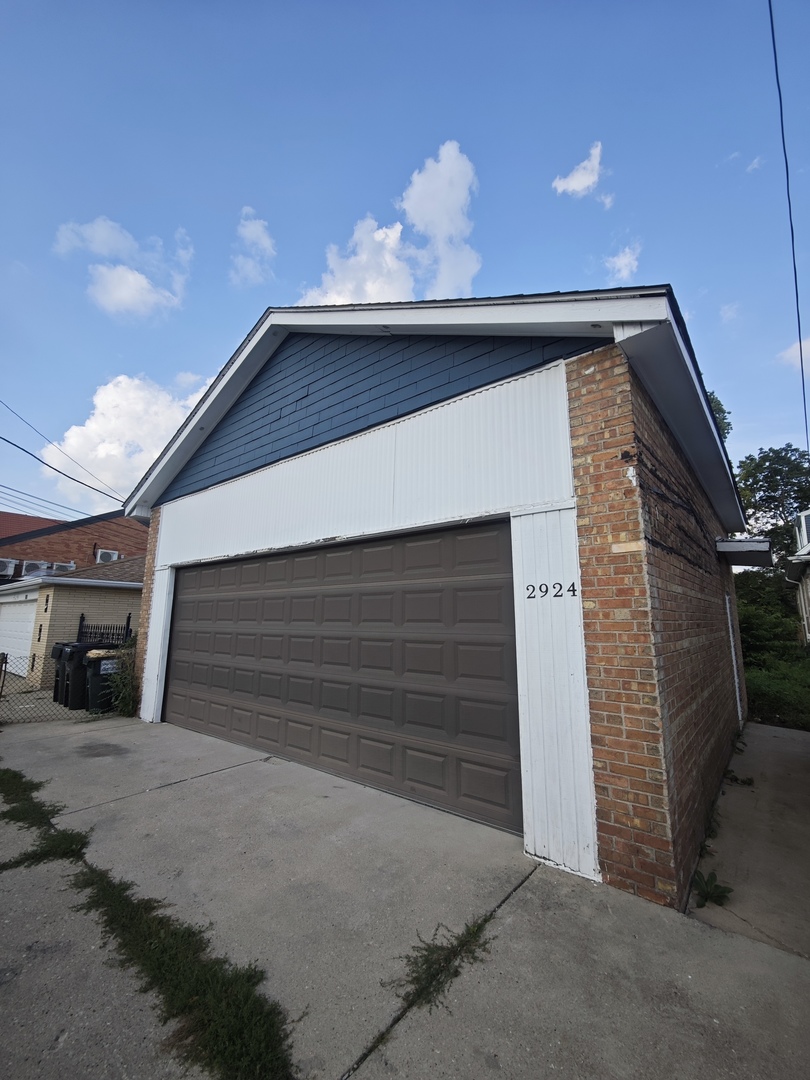 5th image of 2926 N 75Th Ct, Elmwood Park, IL 60707 | MLS# 12728264