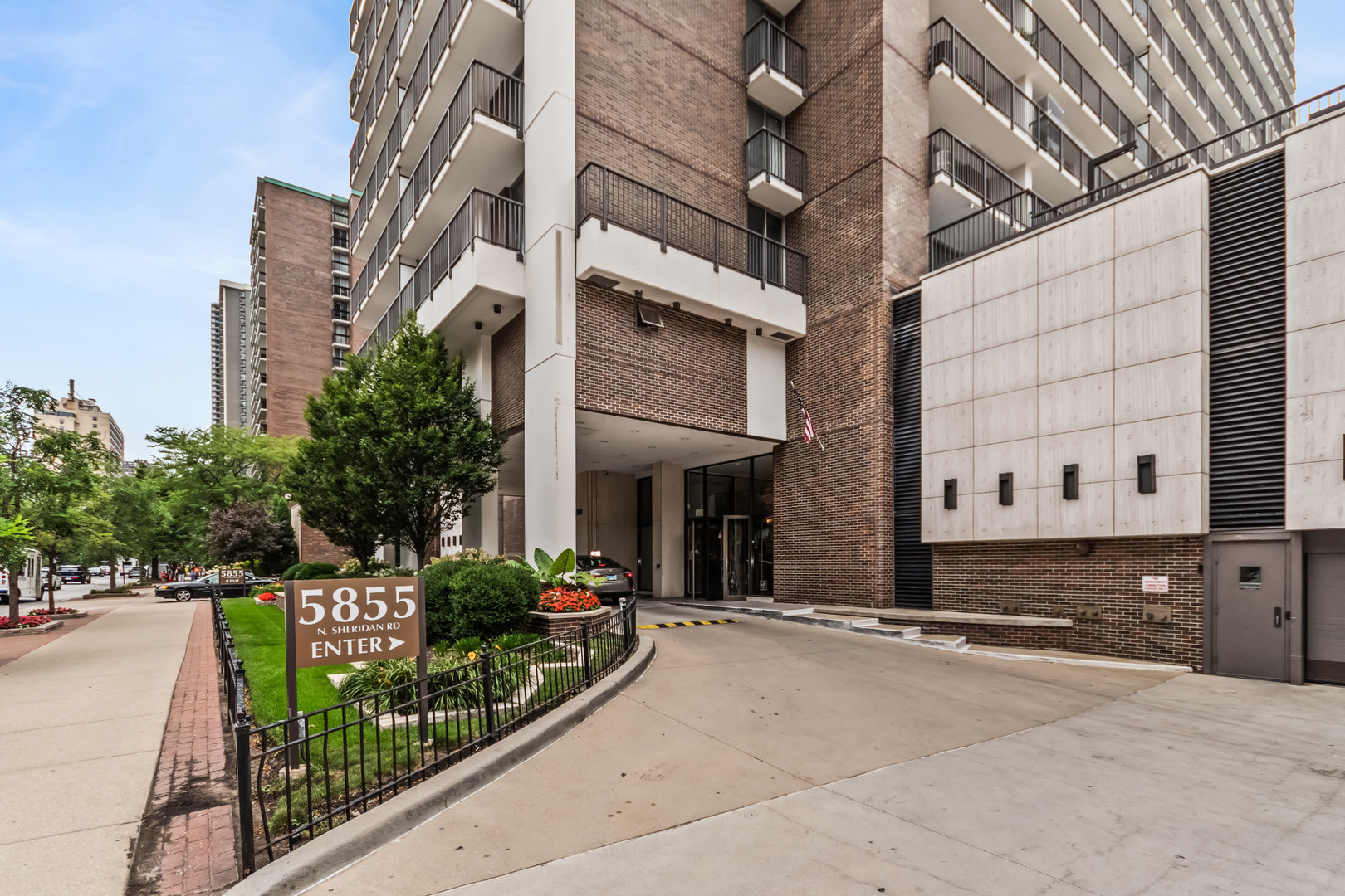 1st image of 5855 N Sheridan Rd #6G, Chicago, IL 60660 | MLS# 12728471