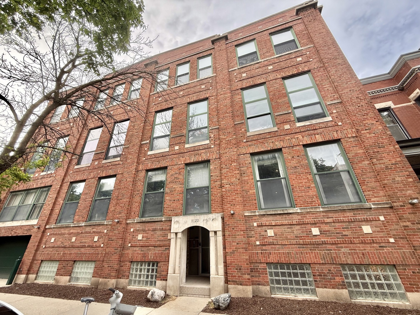 1st image of 1122 W Newport Ave #1A, Chicago, IL 60657 | MLS# 12728511