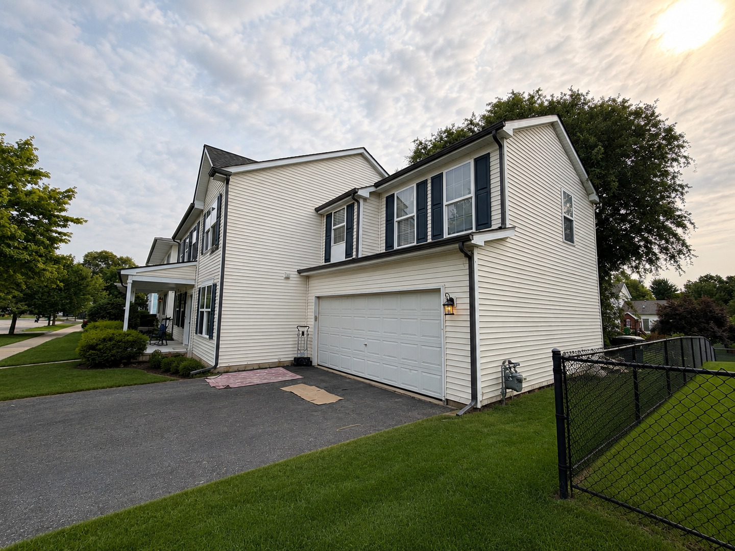 2nd image of 524 Truman Dr, Oswego, IL 60543 | MLS# 12728579