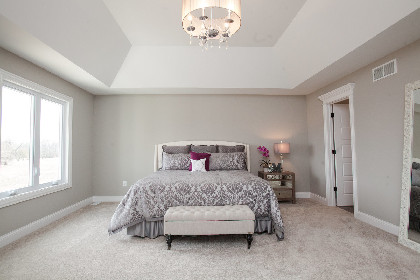 5th image of 877 Claridge Dr, Oswego, IL 60543 | MLS# 12728798