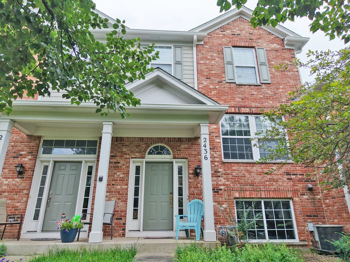 2nd image of 2436 Emily Ln, Elgin, IL 60123 | MLS# 12728922