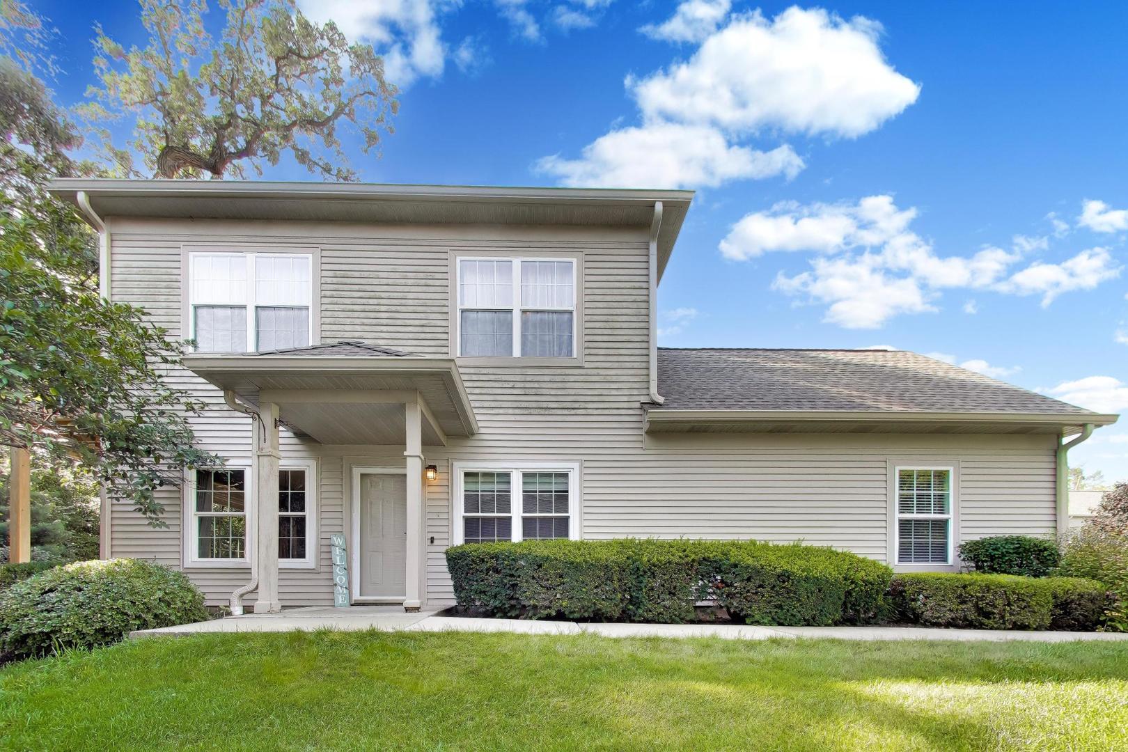 image of 2811 Granite Ct #2811, Crystal Lake, IL 60012 | MLS# 12729044