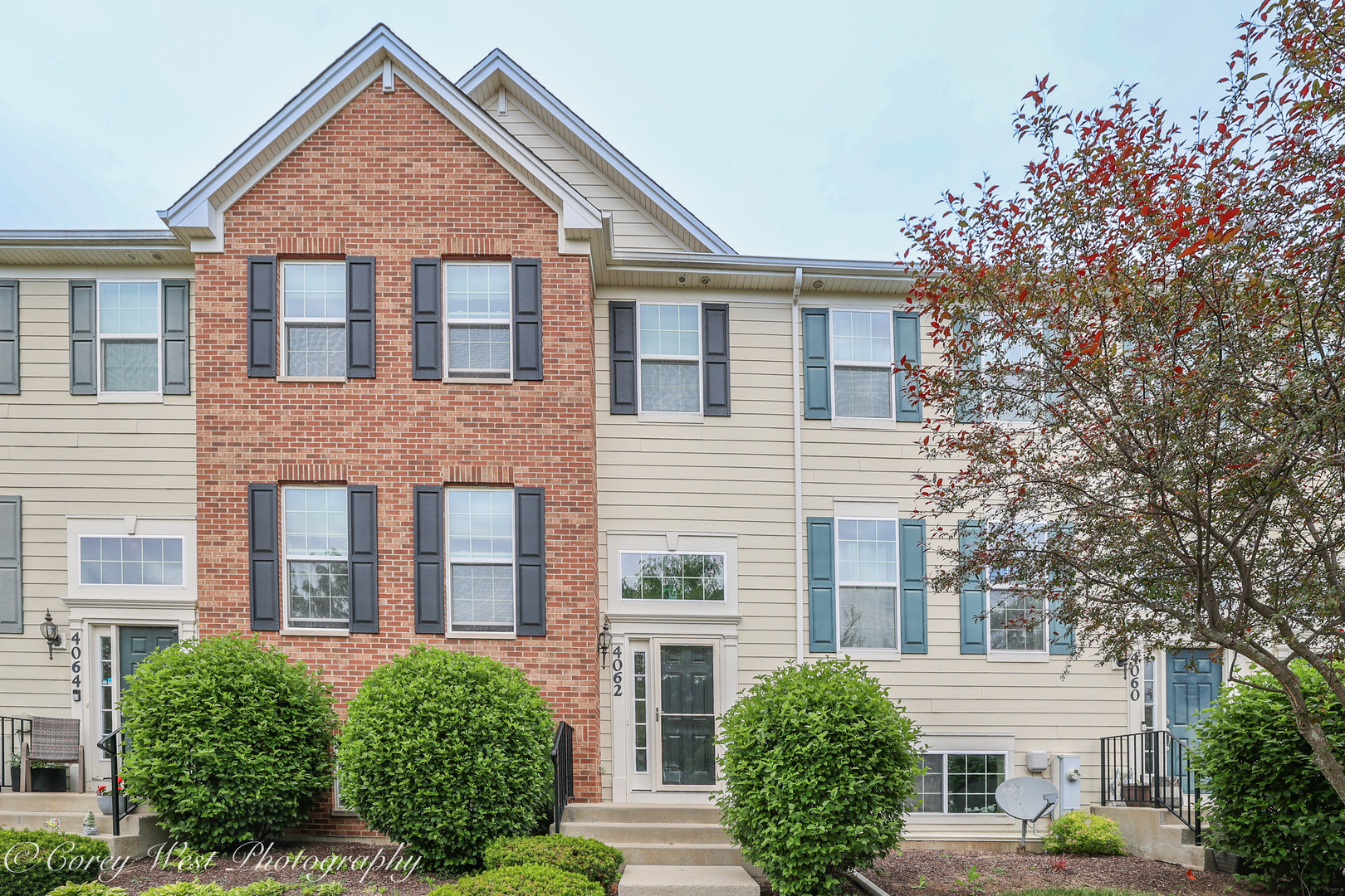1st image of 4062 Pompton Ave, Elgin, IL 60124 | MLS# 12729058