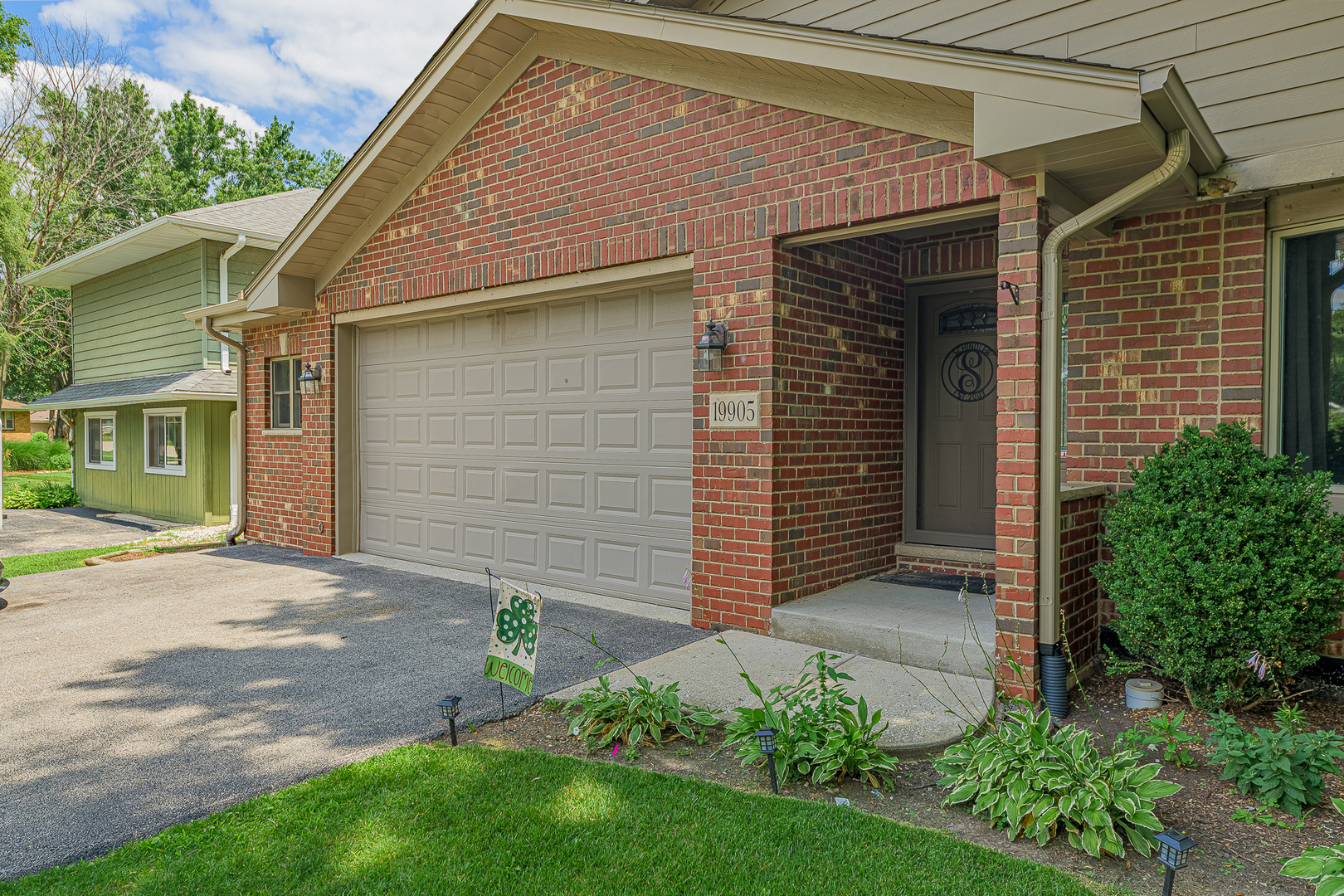 2nd image of 19905 Center St, Mokena, IL 60448 | MLS# 12729171