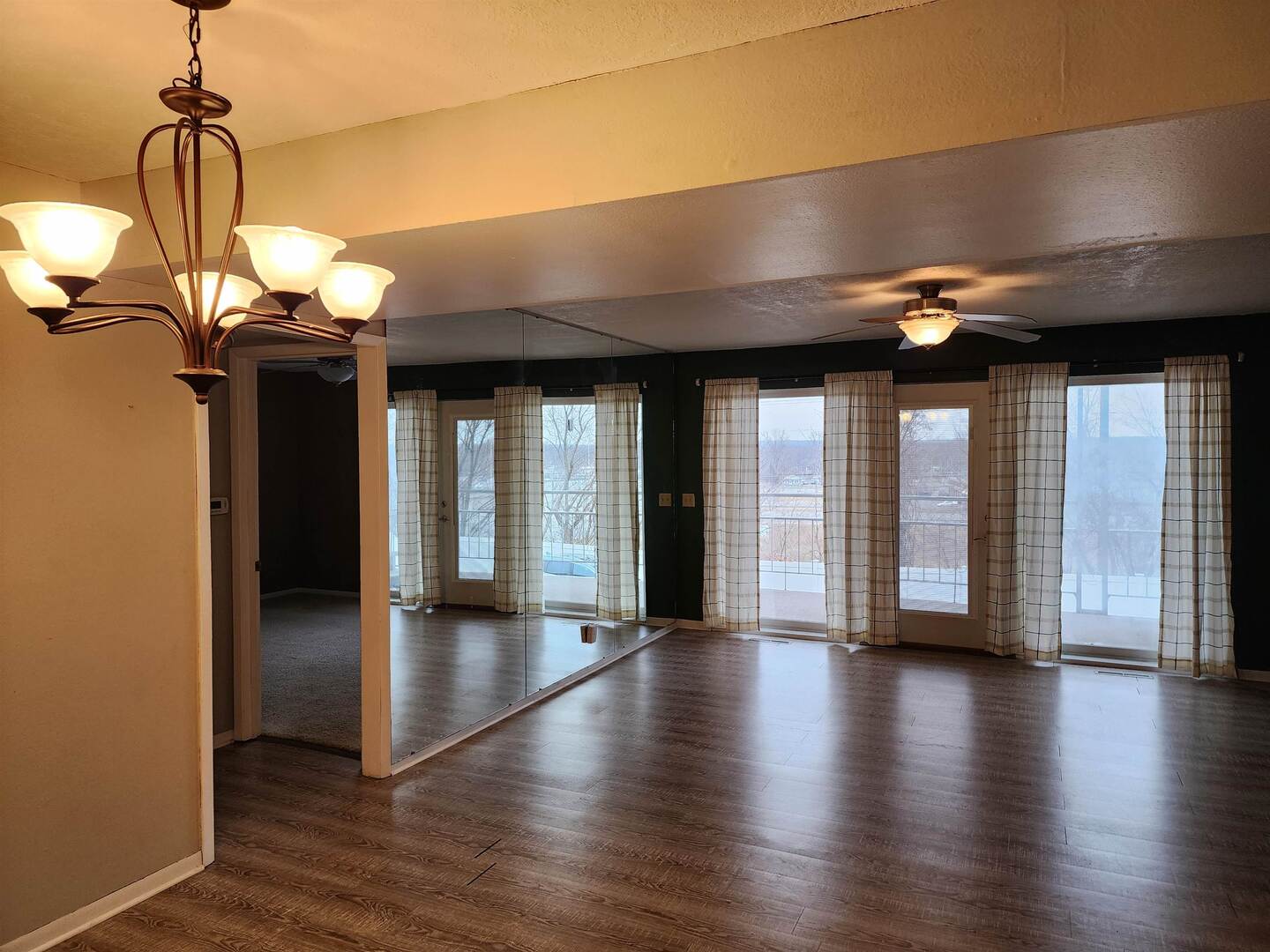 4th image of 3721 35Th St #1, Moline, IL 61265 | MLS# 12729202