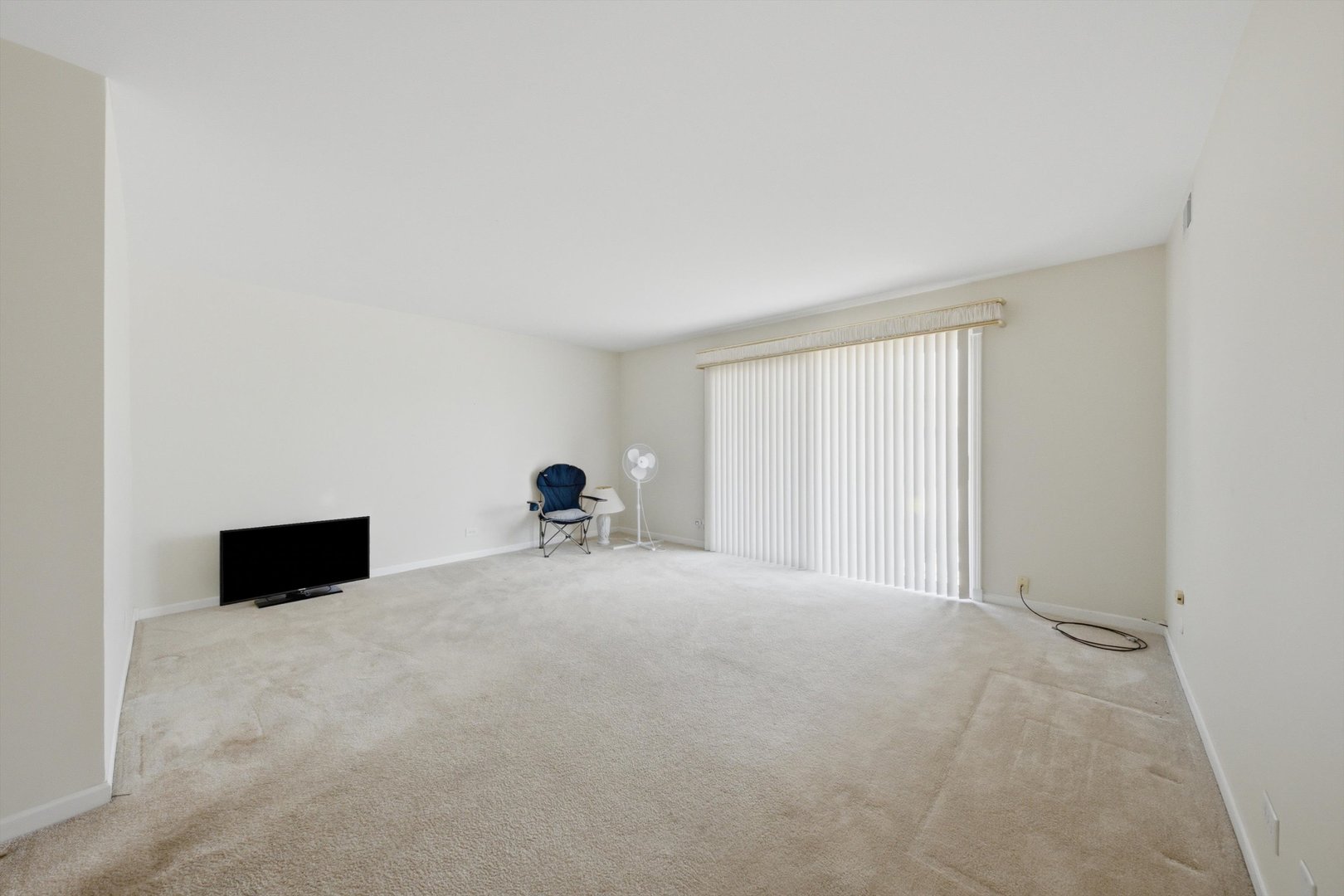 5th image of 12750 Carriage Ln, Crestwood, IL 60418