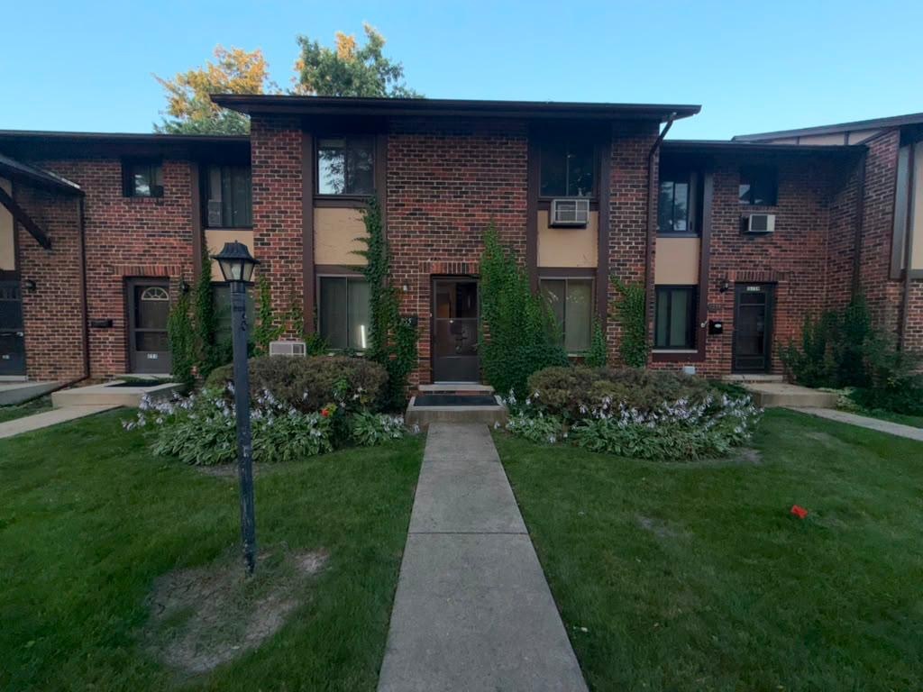 image of 1s255 Dillon Ln, Villa Park, IL 60181 | MLS# 12729518