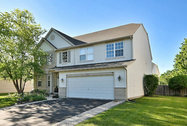 2nd image of 8305 Waterbury Dr, Joliet, IL 60431 | MLS# 12729699