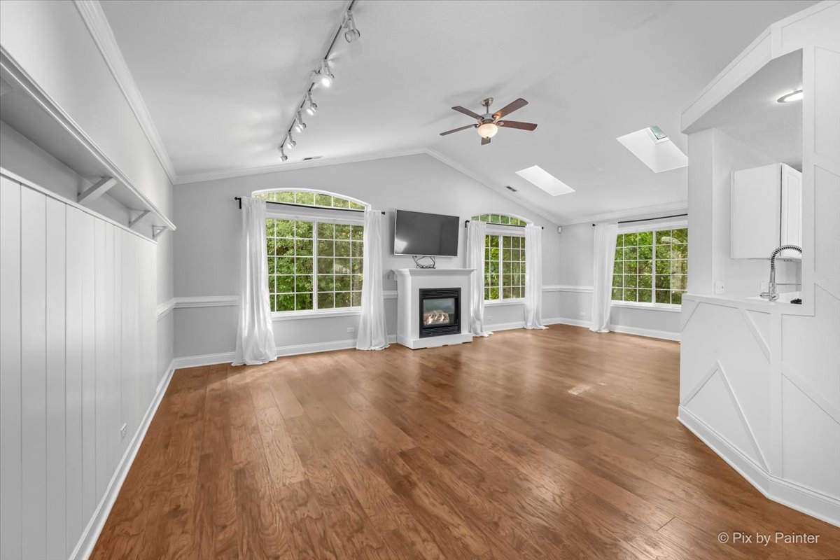 5th image of 8043 Sierra Woods Ln #8043, Carpentersville, IL 60110 | MLS# 12729729