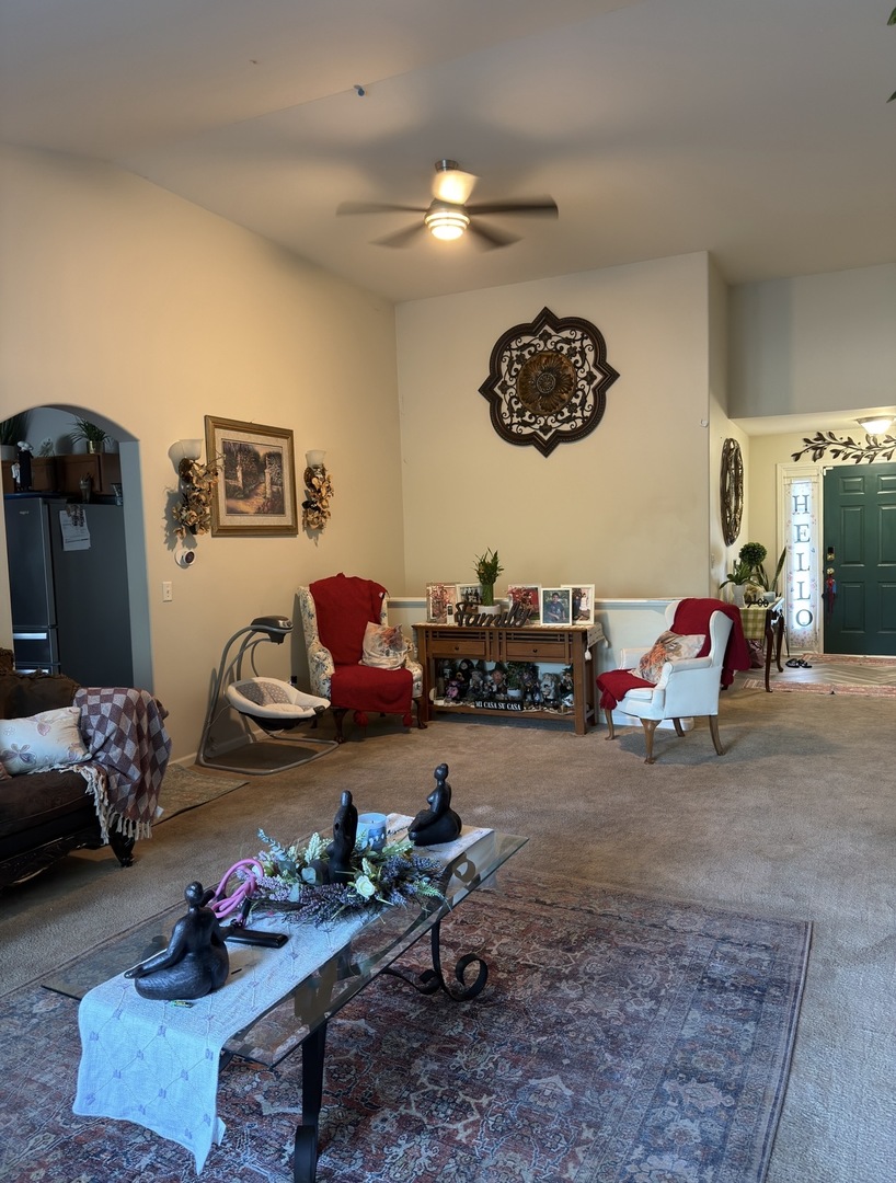 4th image of 7055 Nathan Ln, Carpentersville, IL 60110 | MLS# 12729749