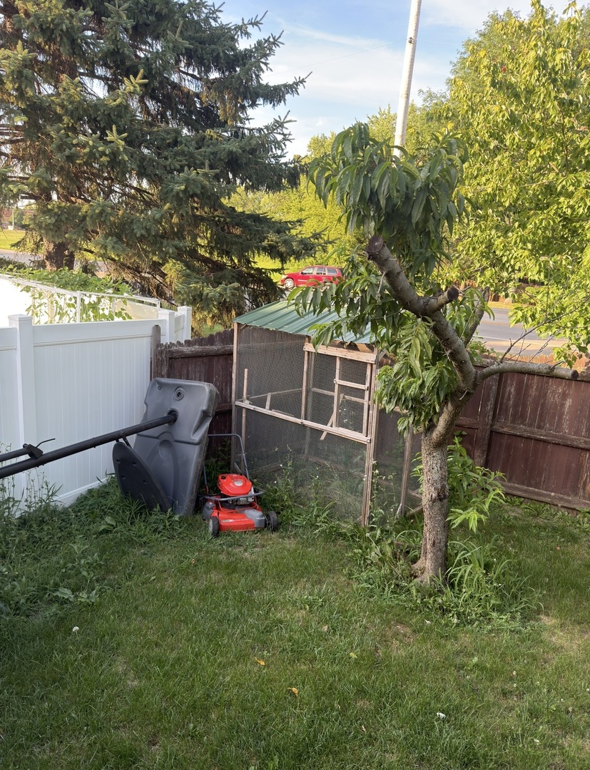 32nd image of 7055 Nathan Ln, Carpentersville, IL 60110 | MLS# 12729749