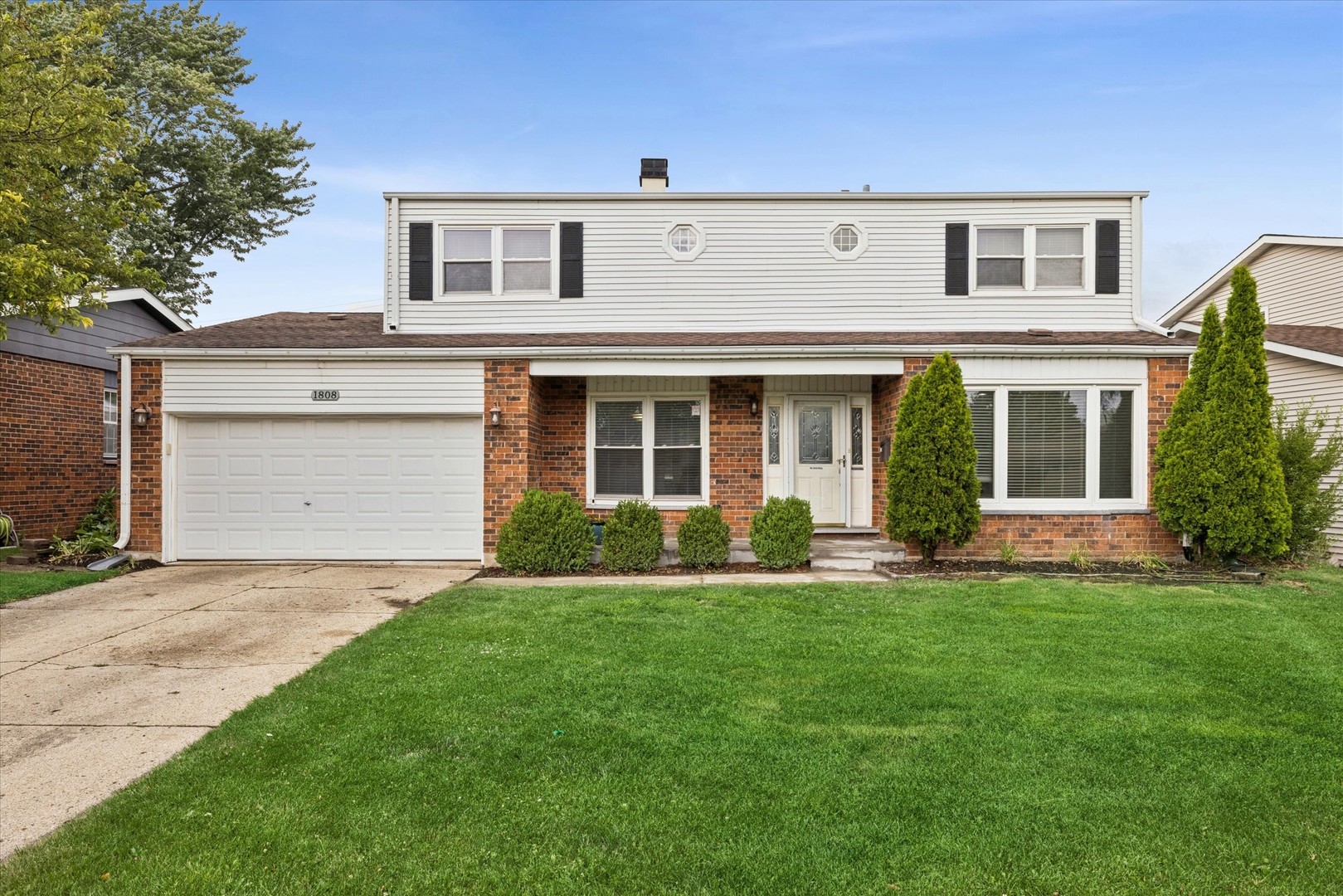 1st image of 1808 W Pheasant Trl, Mount Prospect, IL 60056 | MLS# 12730428