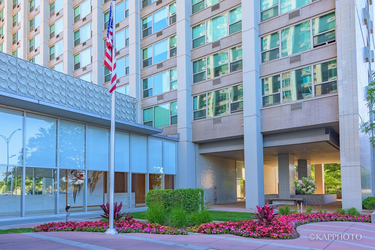 4th image of 3600 N Lake Shore Dr #1216, Chicago, IL 60613 | MLS# 12730617