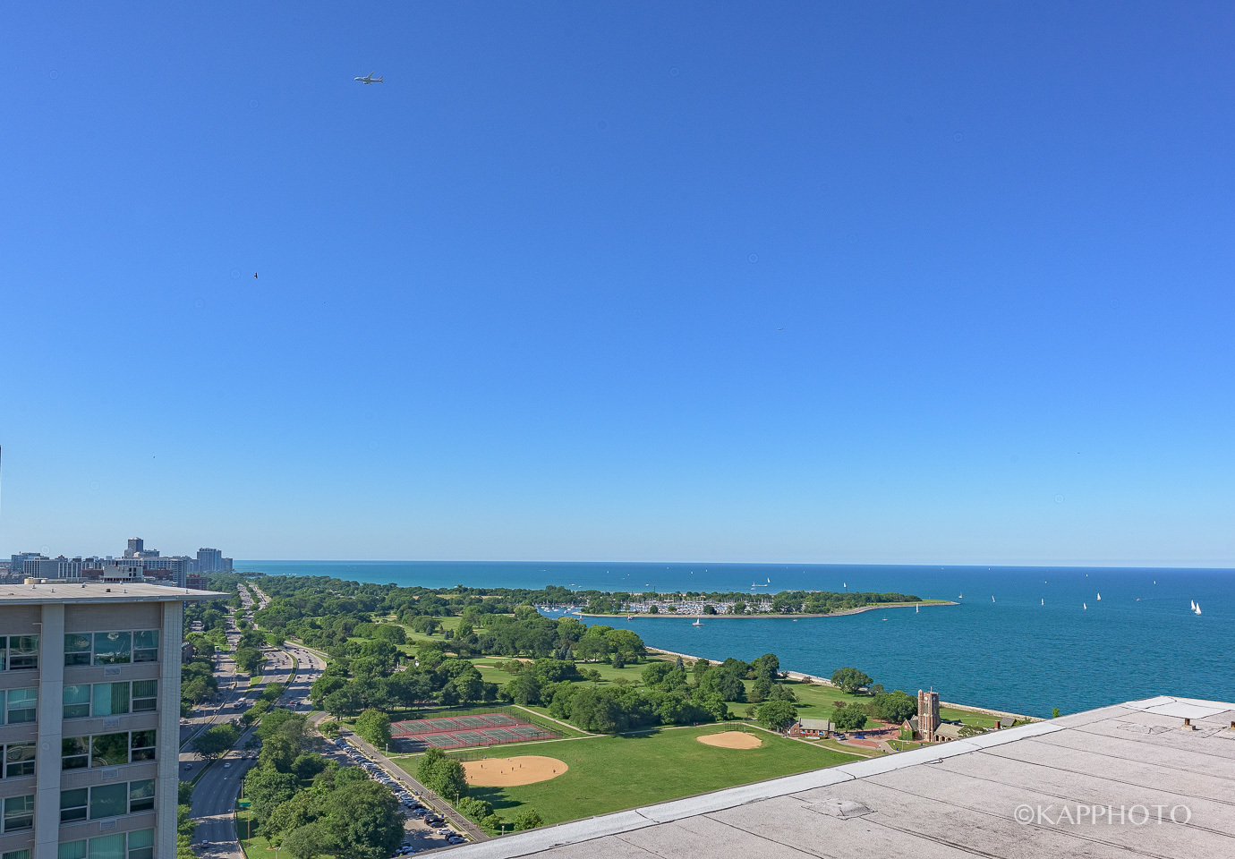 2nd image of 3600 N Lake Shore Dr, Chicago, IL 60613