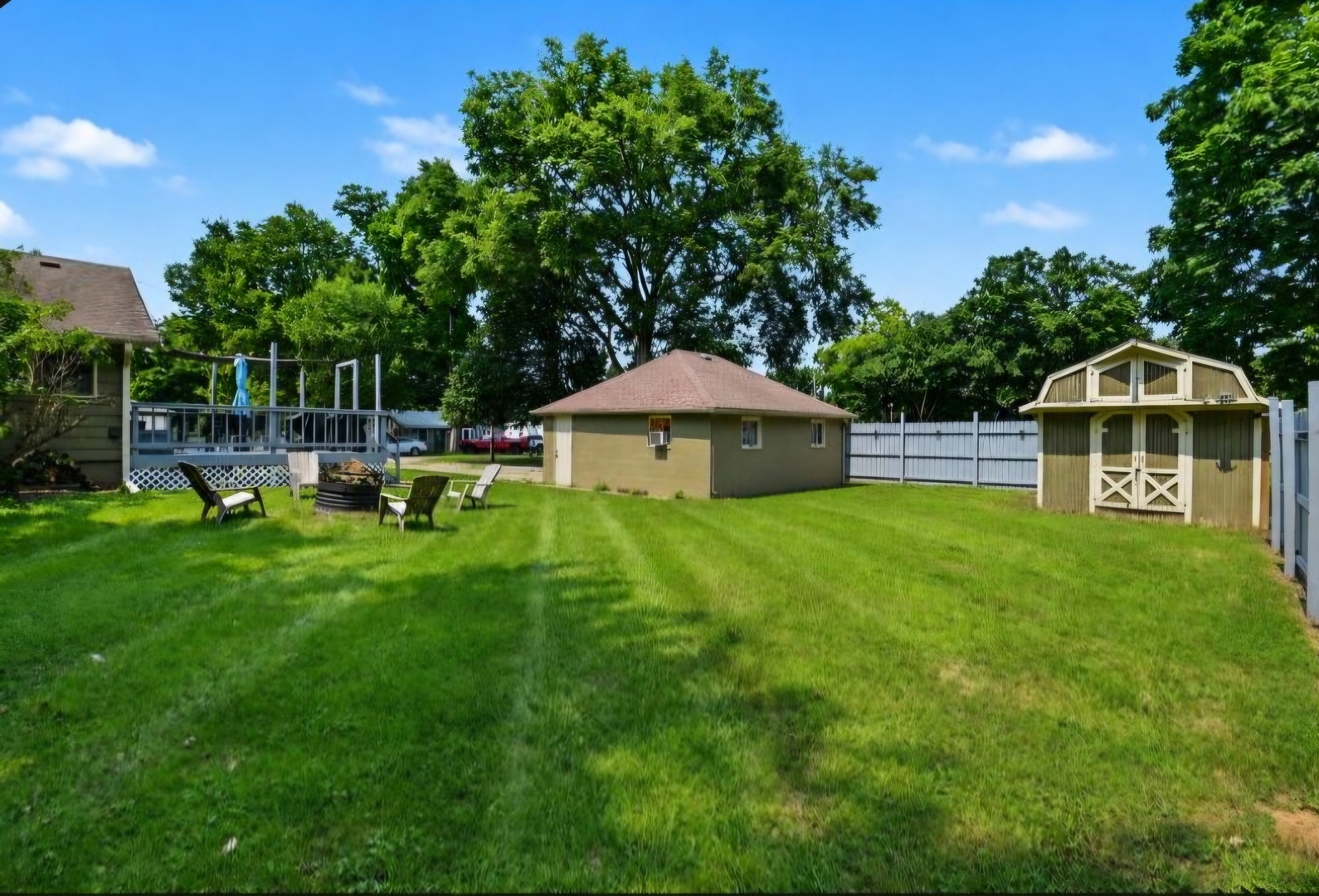 28th image of 330 Pleasant St, Sheridan, IL 60551 | MLS# 12730640