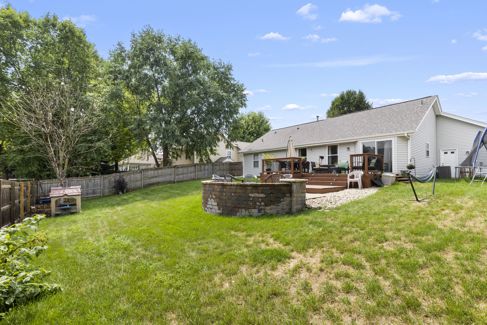 24th image of 10971 Dixon Pines Cir, Machesney Park, IL 61115 | MLS# 12731243