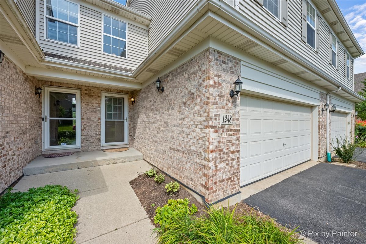 3rd image of 1248 Bradley Cir, Elgin, IL 60120 | MLS# 12732361
