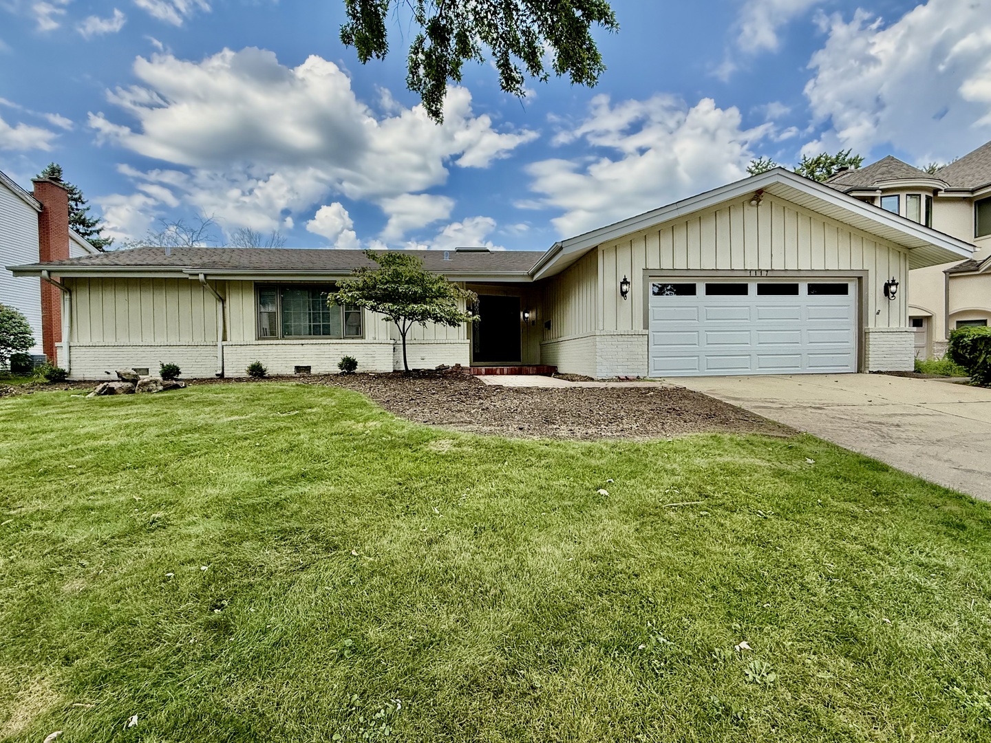 Photo 1 of Single family home for sale at 1117 Summit Hills Ln, Naperville, IL 60563 | MLS# 12732731 | Listing updated on 2026-09-06