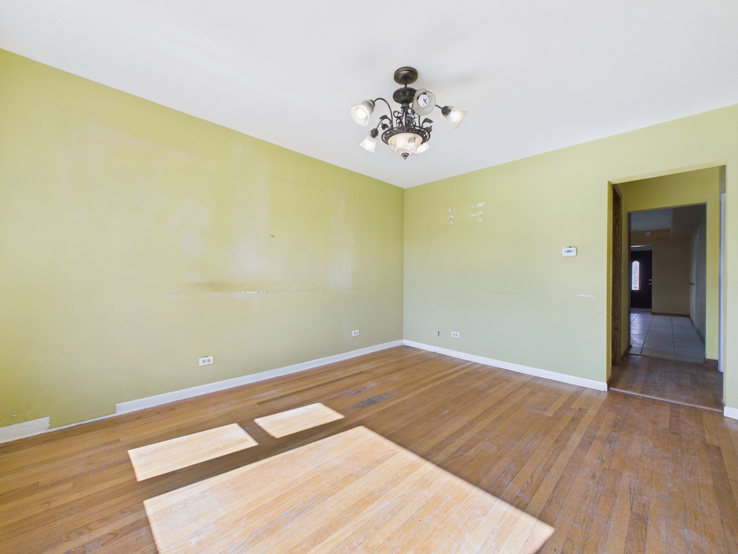 5th image of 2716 N 75Th Ct, Elmwood Park, IL 60707 | MLS# 12733692