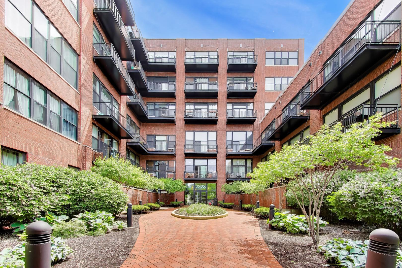 3rd image of 2323 W Pershing Rd, Chicago, IL 60609