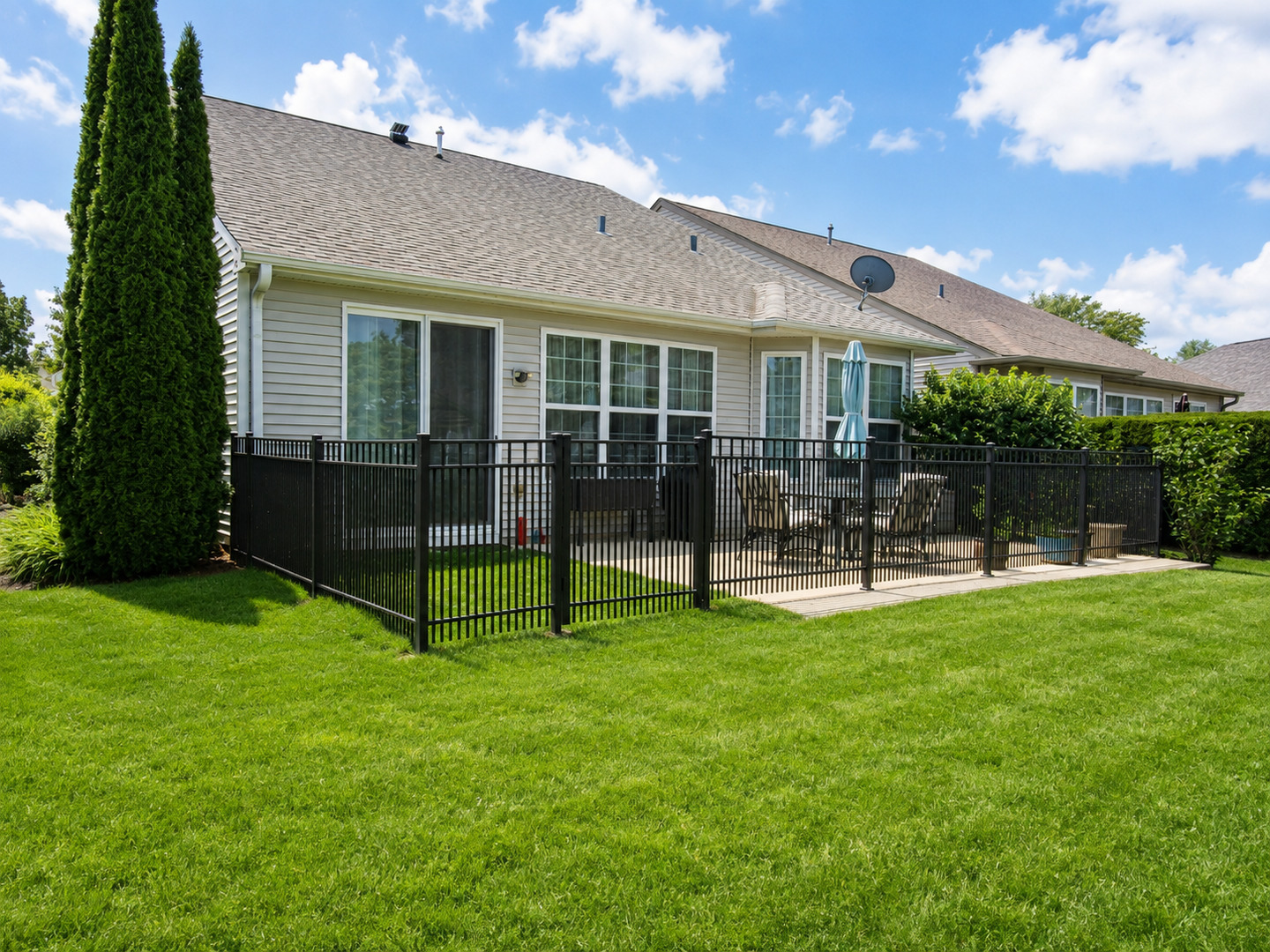 2nd image of 14274 Flagstaff Ct, Huntley, IL 60142 | MLS# 12736992