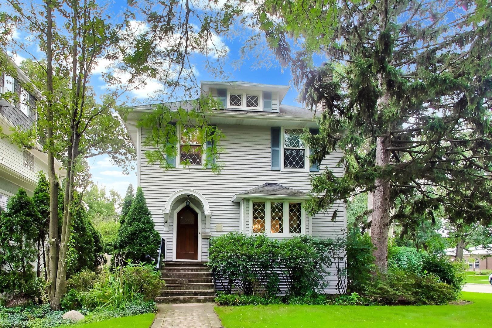 1st image of 1110 Elm St, Winnetka, IL 60093 | MLS# 12737437