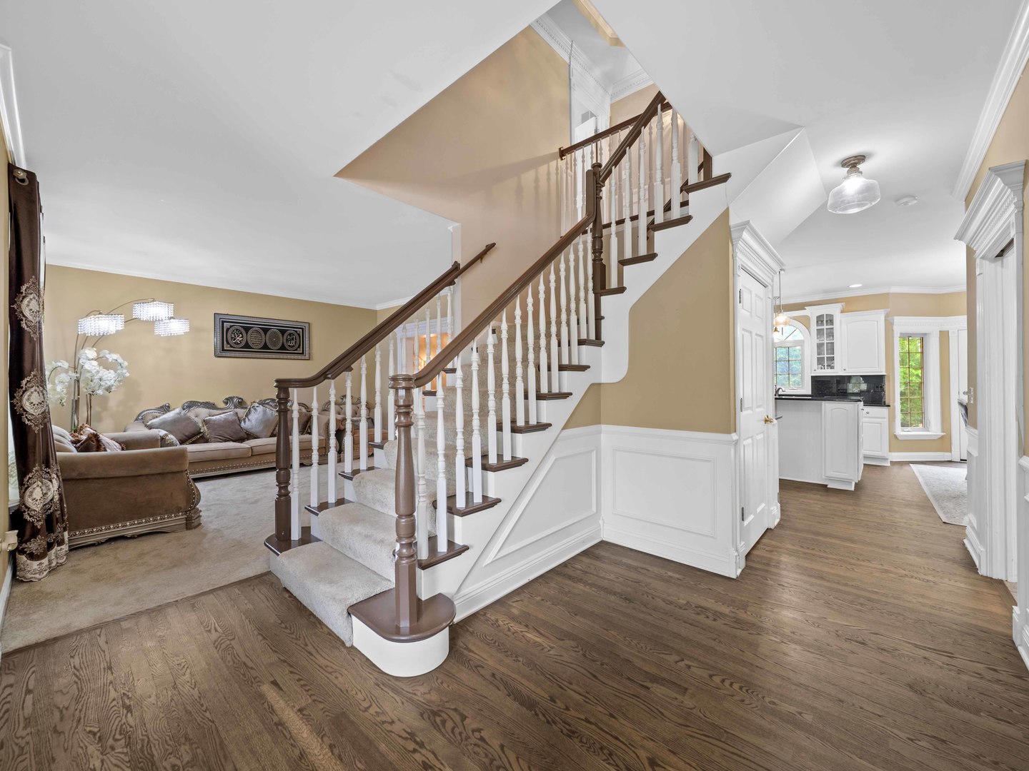 3rd image of 3404 Redwing Dr, Naperville, IL 60564 | MLS# 12741756