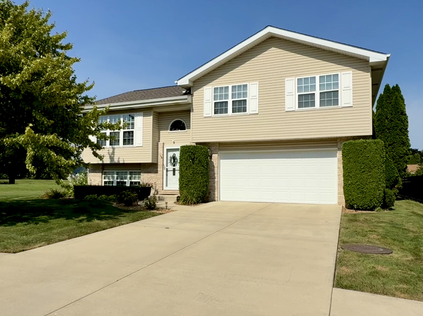1st image of 684 Cherokee Dr, Bourbonnais, IL 60914 | MLS# 12747800