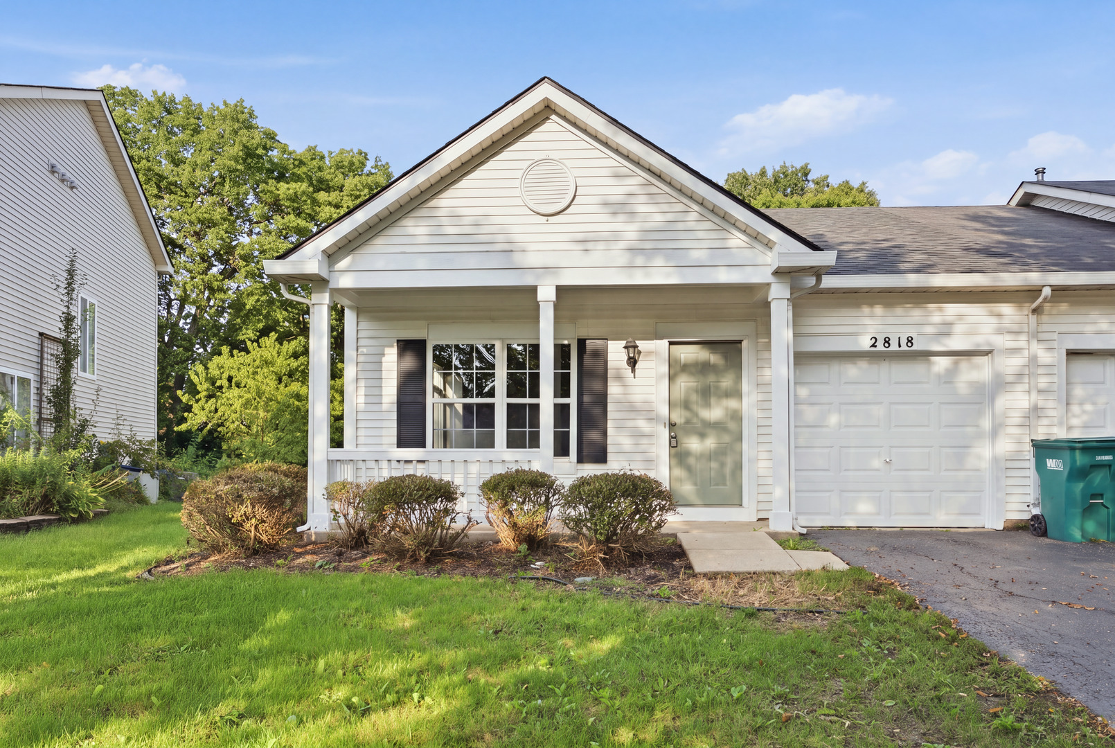 Photo 1 of Townhouse for sale at 2818 Sun Valley Dr, Plainfield, IL 60586 | MLS# 12749634 | Listing updated on 2026-09-04
