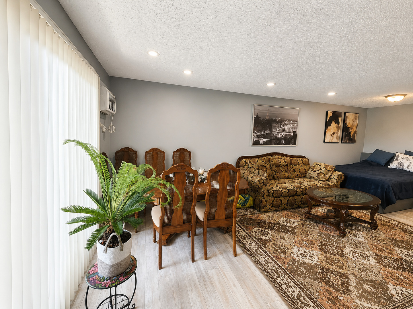 Photo 5 of Condo for sale at 4 Parkside Ct #3, Vernon Hills, IL 60061 | MLS# 12750410 | Listing updated on 2026-09-04