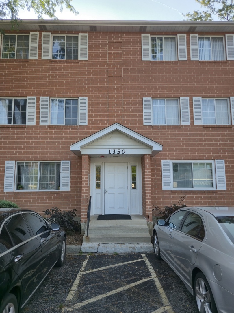 Photo 1 of Condo for sale at 1350 S Lorraine Rd #E, Wheaton, IL 60189 | MLS# 12751056 | Listing updated on 2026-09-05