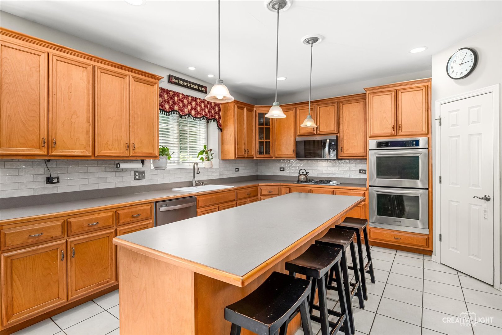 Photo 4 of Single family home for sale at 3531 Stackinghay Dr, Naperville, IL 60564 | MLS# 12751427 | Listing updated on 2026-09-05